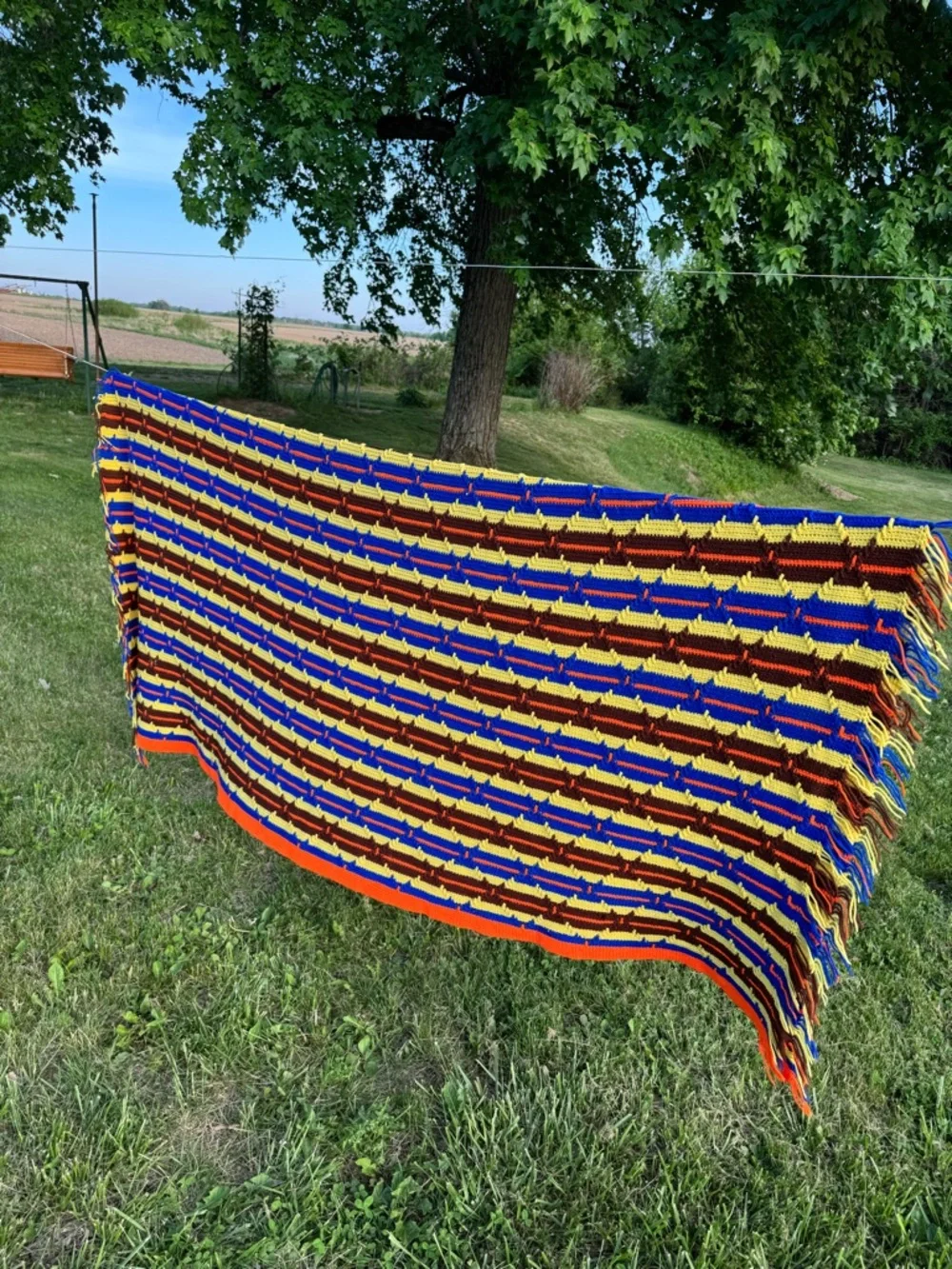 Vintage Handmade Crochet Mid‎ Century Afghan Blanket 80x90 Fringe Southwest Fall